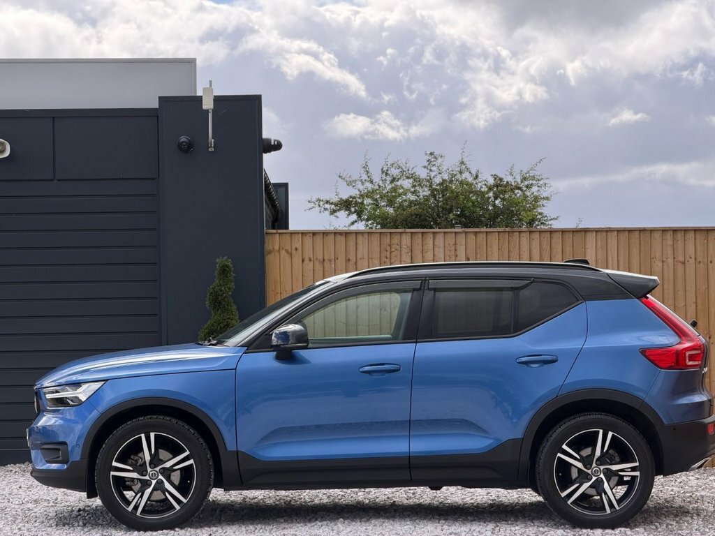 Volvo XC40 2L R-design CK19JMC Blue #4
