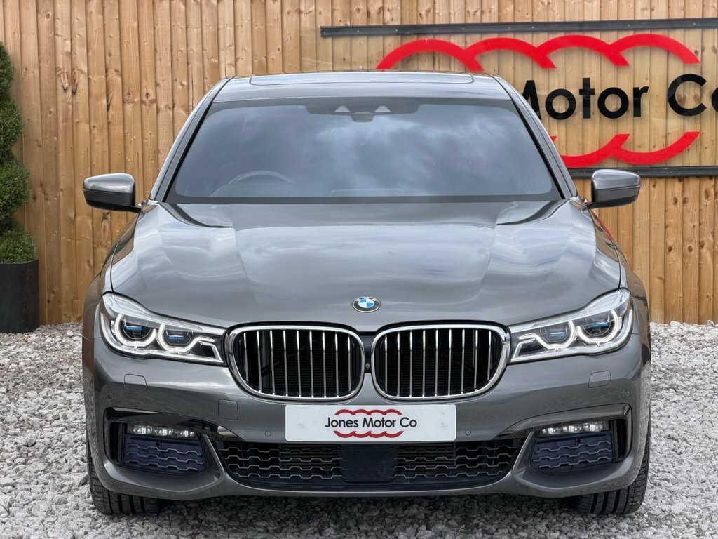 BMW 7 Series 3L M Sport Grey #2