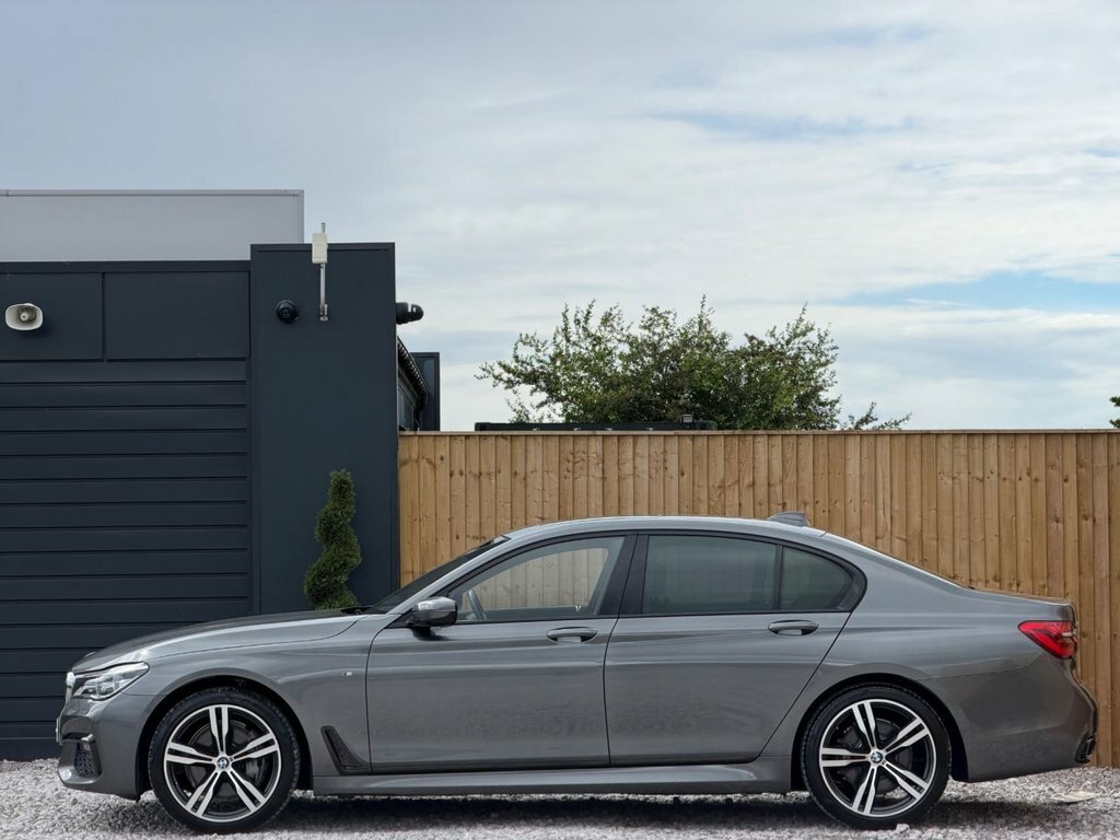 BMW 7 Series 3L M Sport Grey #5