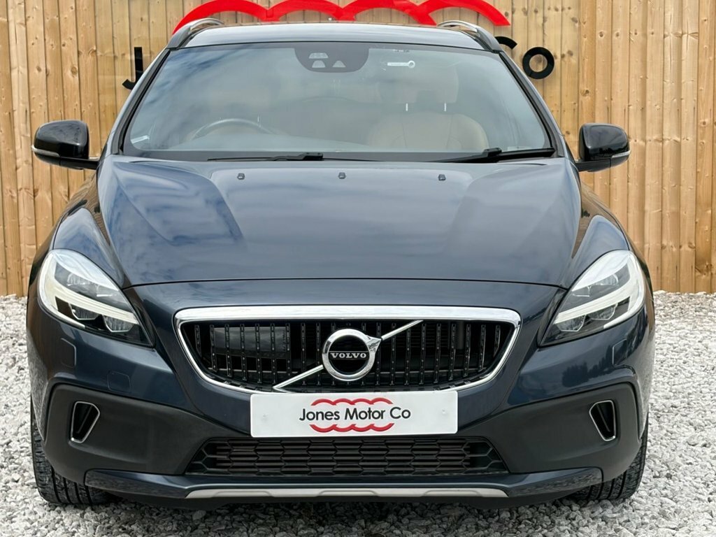 Volvo V40 Cross Country 2L Pro Blue #2