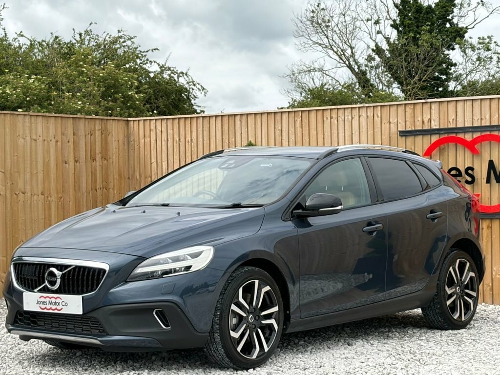Volvo V40 Cross Country 2L Pro Blue #3