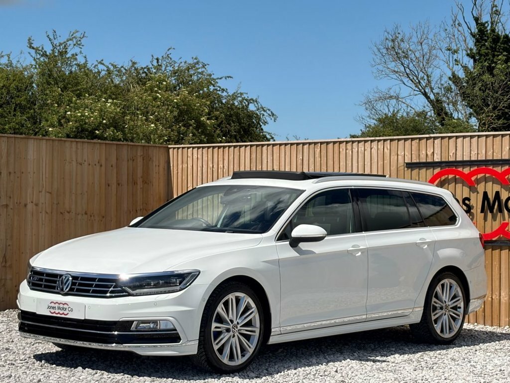 Volkswagen Passat 2L R-line White #3