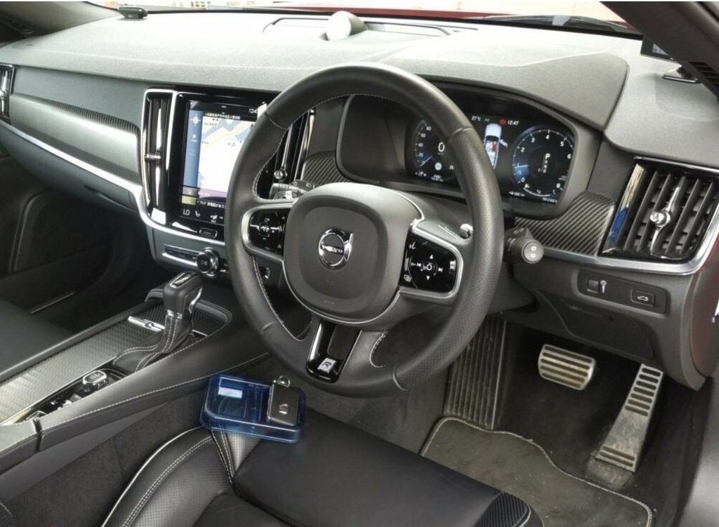 Volvo V90 2L R-design Red #5