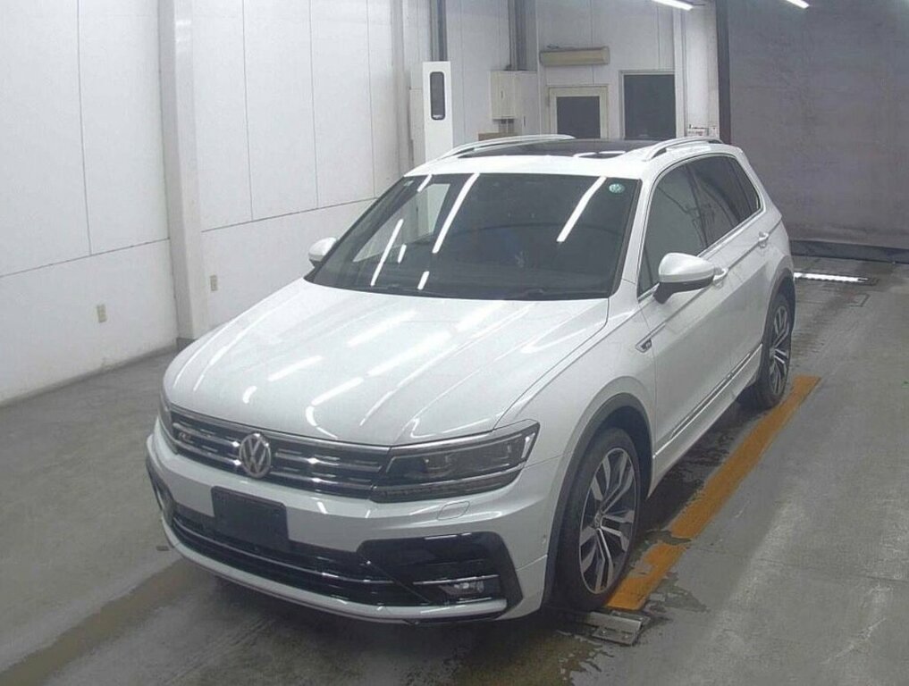 Volkswagen Tiguan 2L R-line KL68BVG White #2