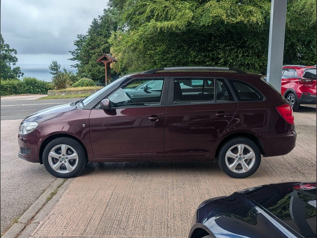 Skoda Fabia 1.2 S Euro 5 Red #11