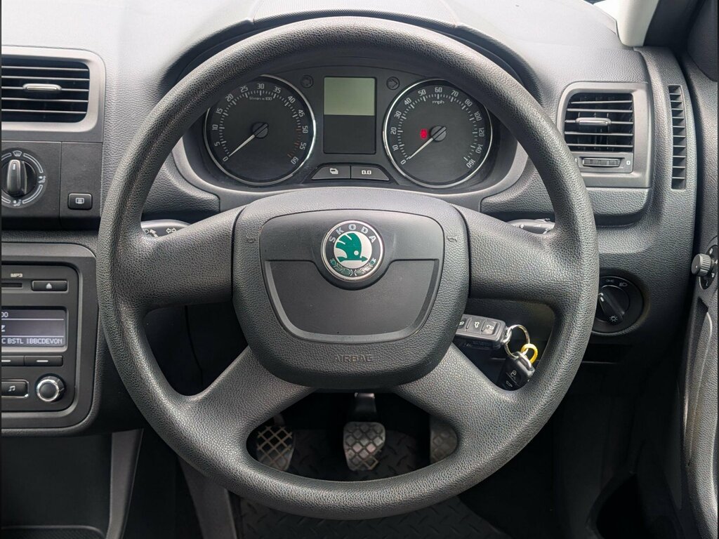 Skoda Fabia 1.2 S Euro 5 Red #35