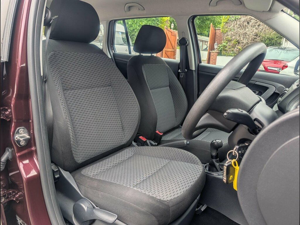 Skoda Fabia 1.2 S Euro 5 Red #38