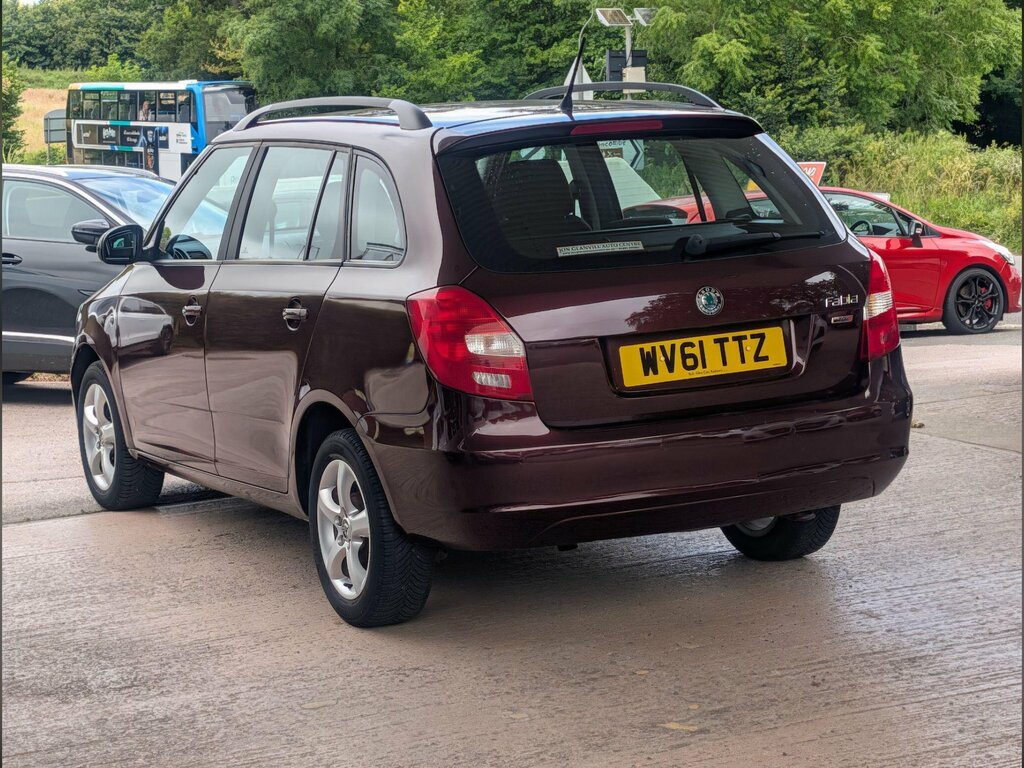 Skoda Fabia 1.2 S Euro 5 Red #10