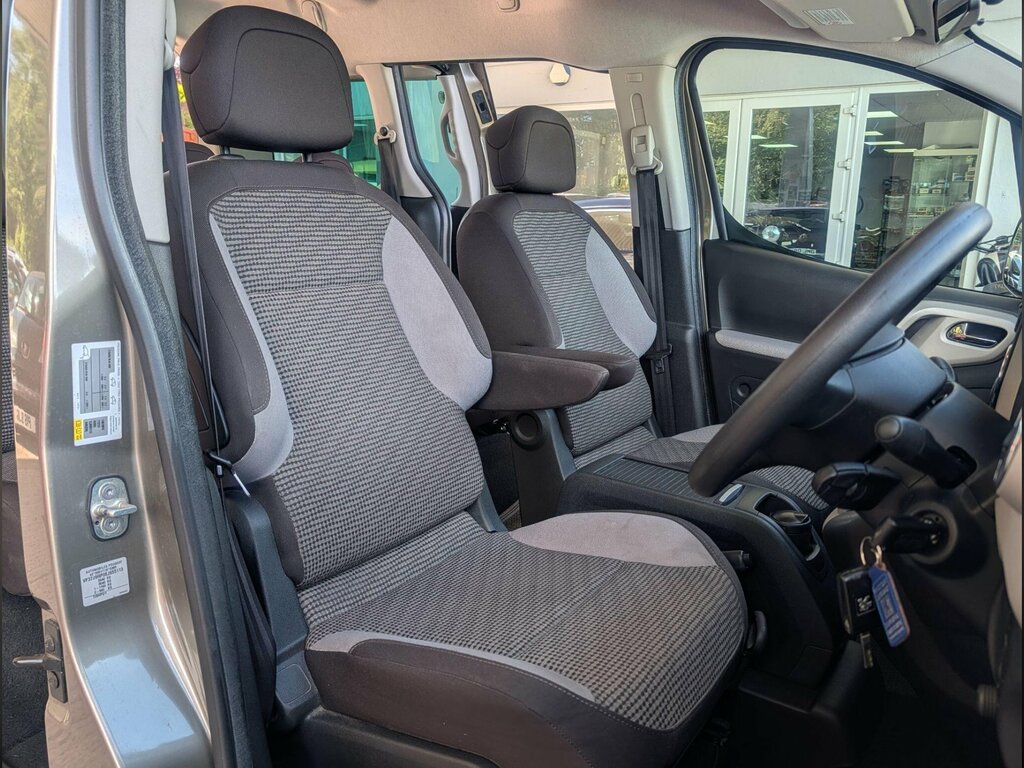 Peugeot Partner Tepee Tepee 1.6 Hdi Tepee Outdoor Blue #45