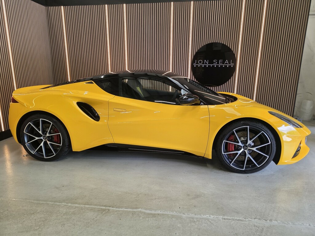 Lotus Emira 3.5 V6 First Edition 2023 Yellow #2