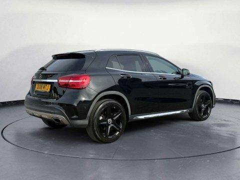 Mercedes-Benz GLA Class 1.6 Gla 200 OU18MTJ Black #5