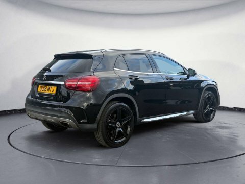 Mercedes-Benz GLA Class 1.6 Gla 200 Black #5