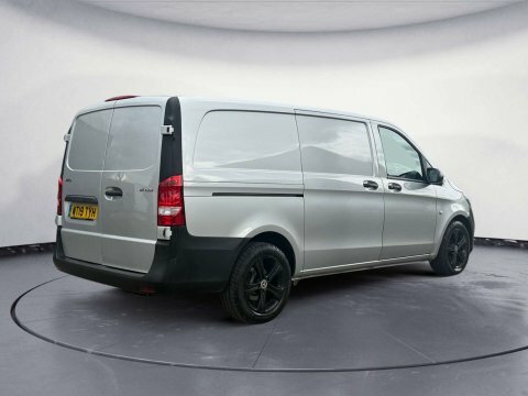 Mercedes-Benz Vito 1.6 Vito 111 Silver #5