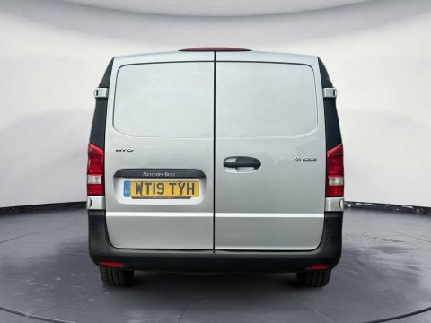 Mercedes-Benz Vito 1.6 Vito 111 Silver #4