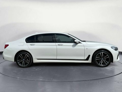 BMW 7 Series 3.0 740Ld Xdrive White #6