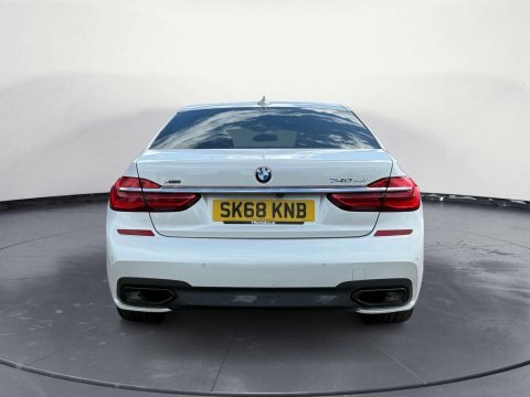 BMW 7 Series 3.0 740Ld Xdrive White #4