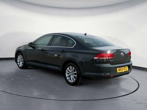 Volkswagen Passat 1.6 Passat Se Grey #3