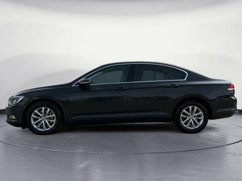 Volkswagen Passat 1.6 Passat Se Grey #2