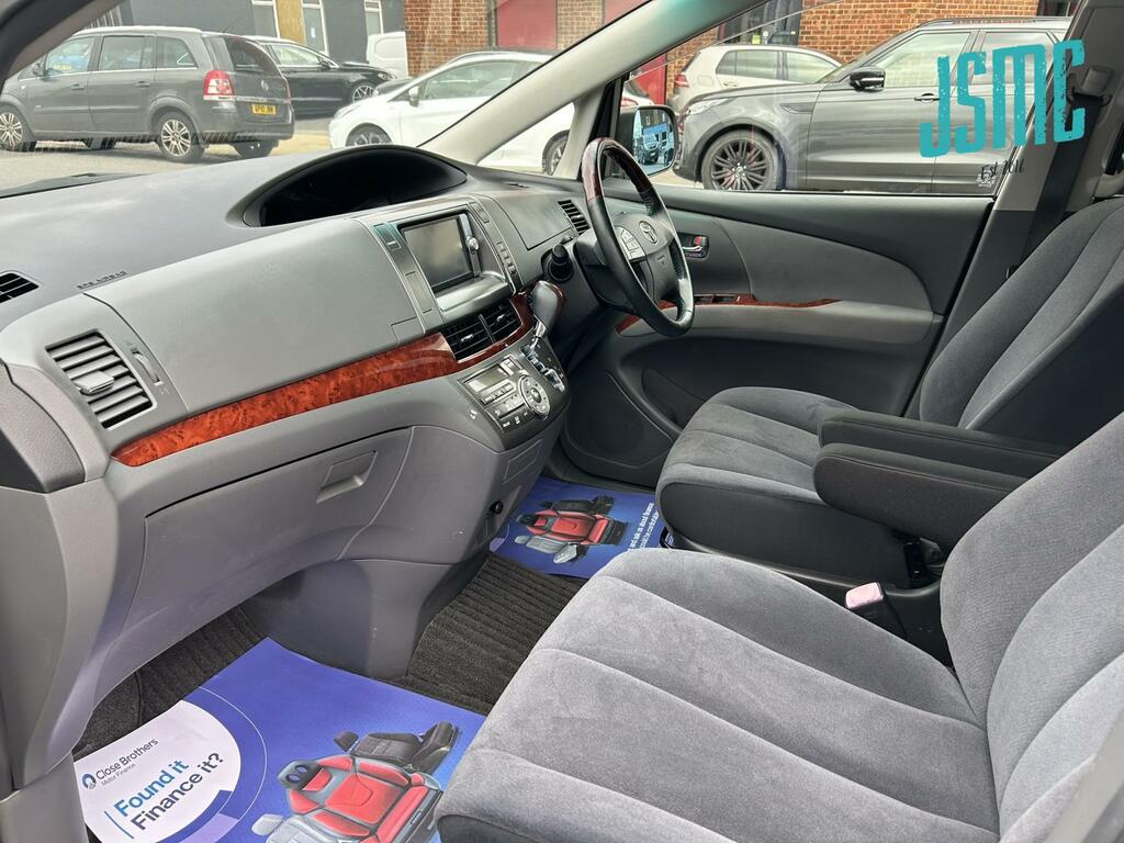 Toyota Estima Aeras G 2.4 FE59AGV White