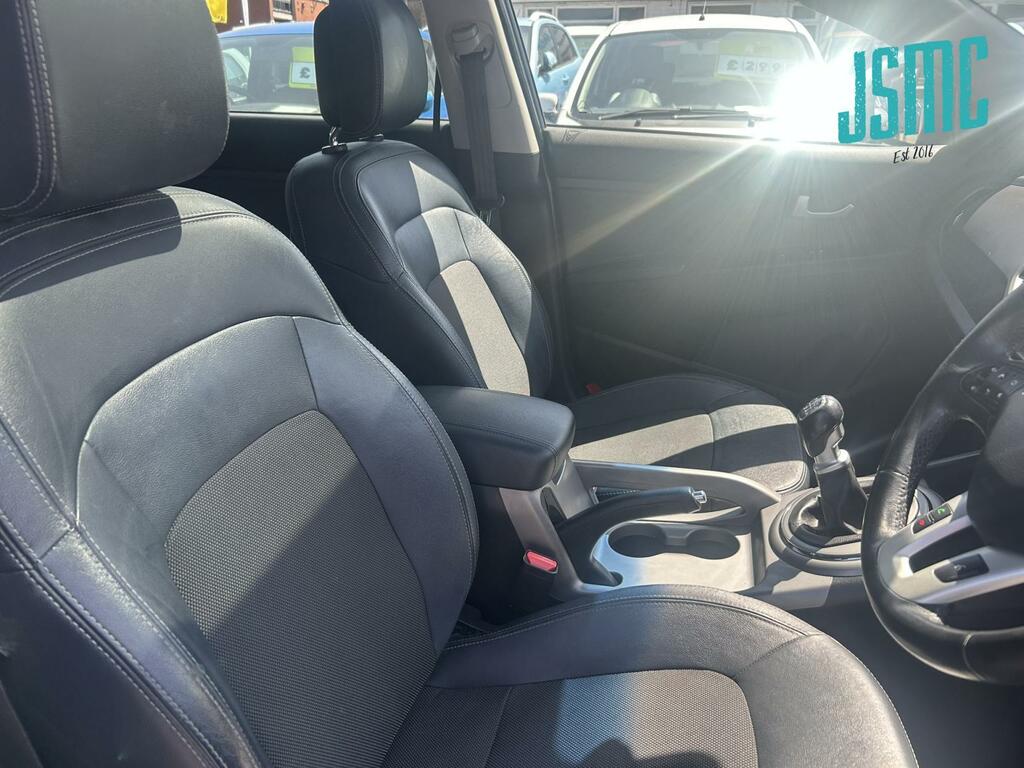 Kia Sportage 1.7 Crdi Ecodynamics 2 Suv 2Wd E VN15BVY Blue #4