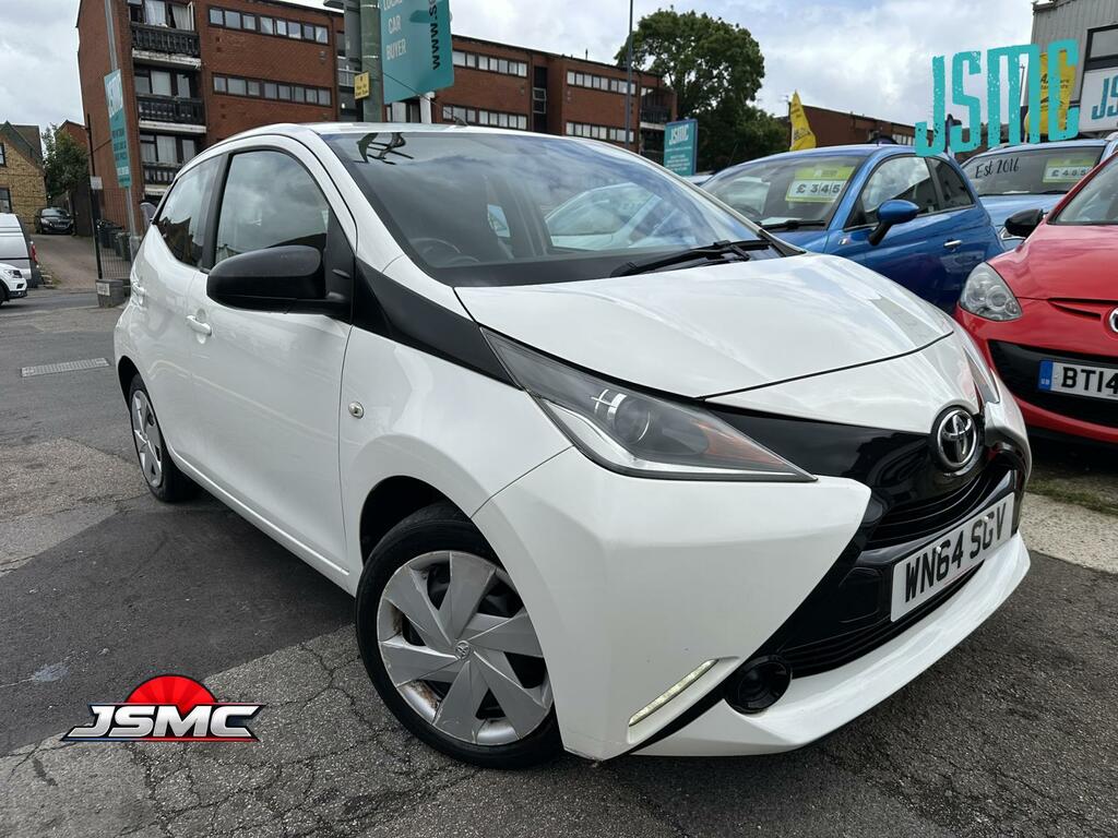 Toyota Aygo 1.0 Vvt-i X-play Hatchback Euro White