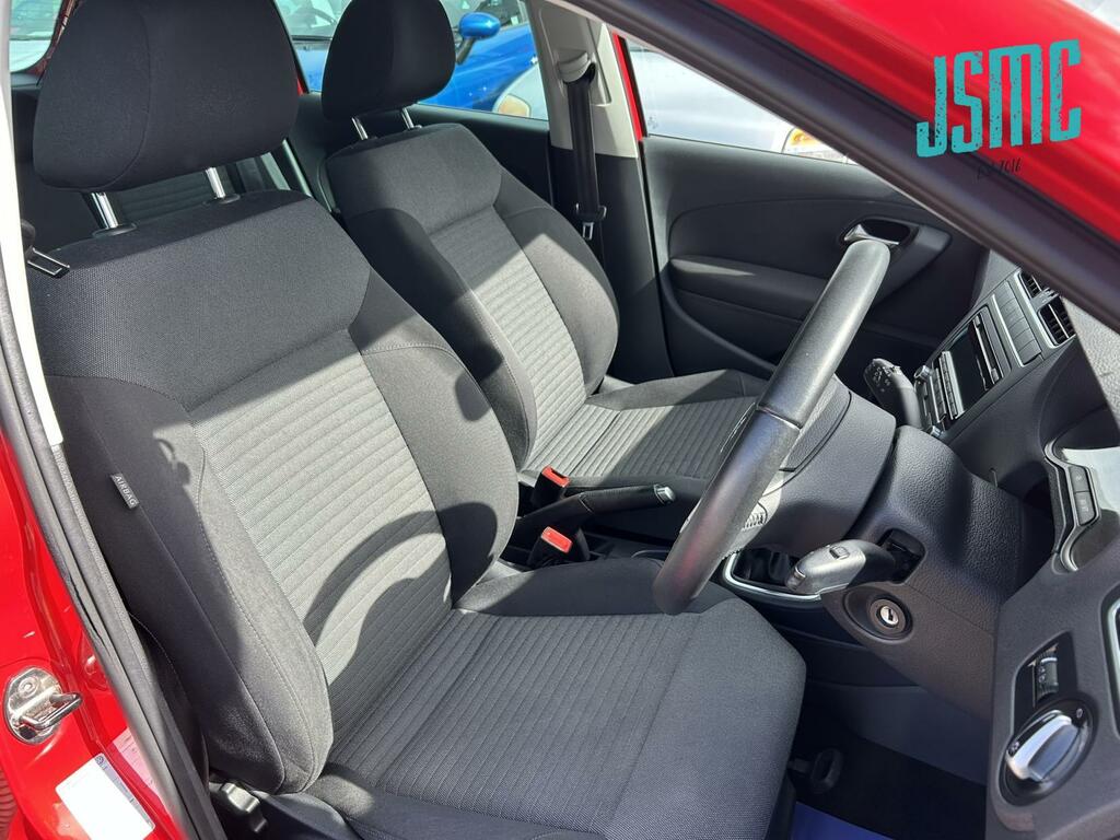 Volkswagen Polo 1.2 Tsi Bluemotion Tech Black #7