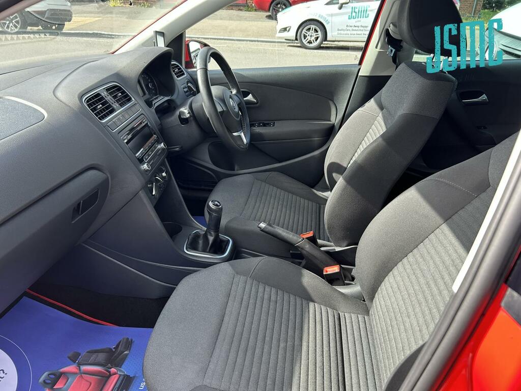 Volkswagen Polo Match Red #2
