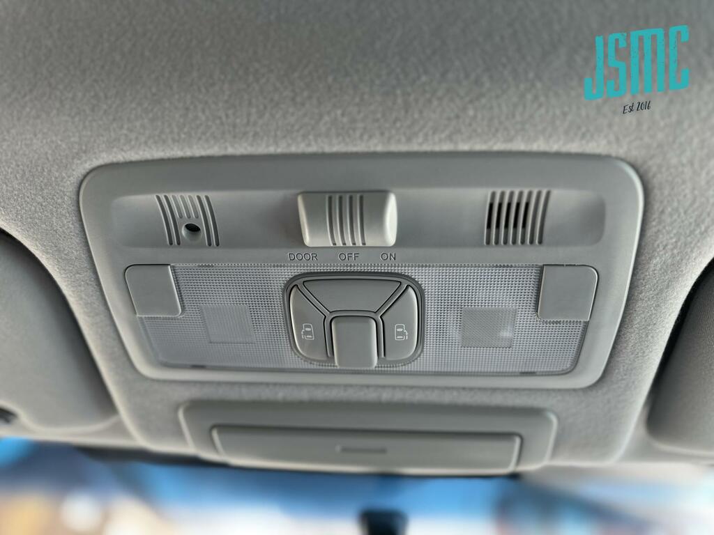 Toyota Estima 2.4L Gr Silver #22