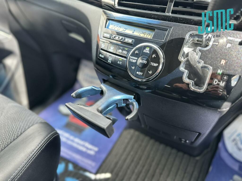 Toyota Estima 2.4L Gr Silver #24