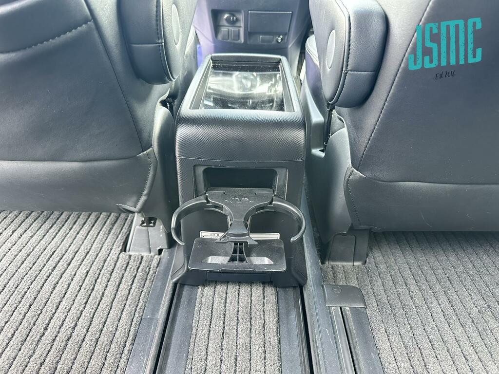 Toyota Estima 2.4L Gr Silver #18