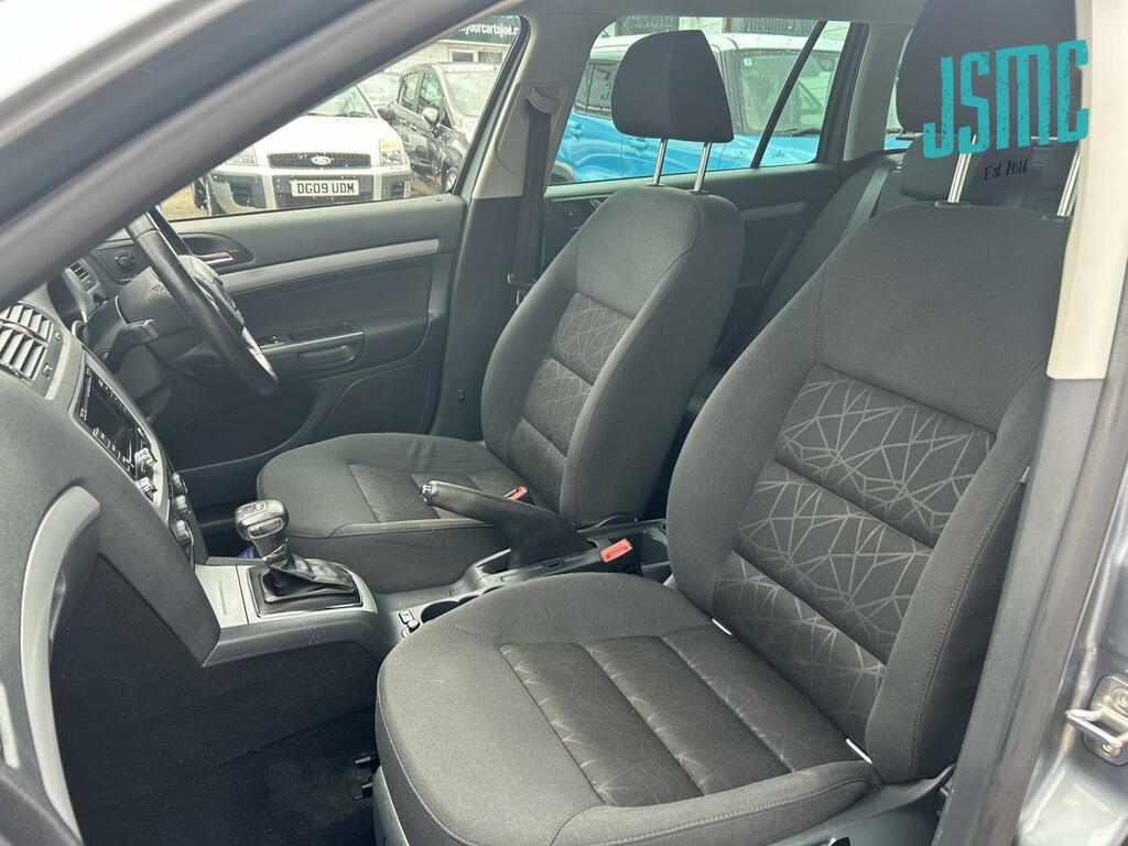 Skoda Octavia Se Grey #4