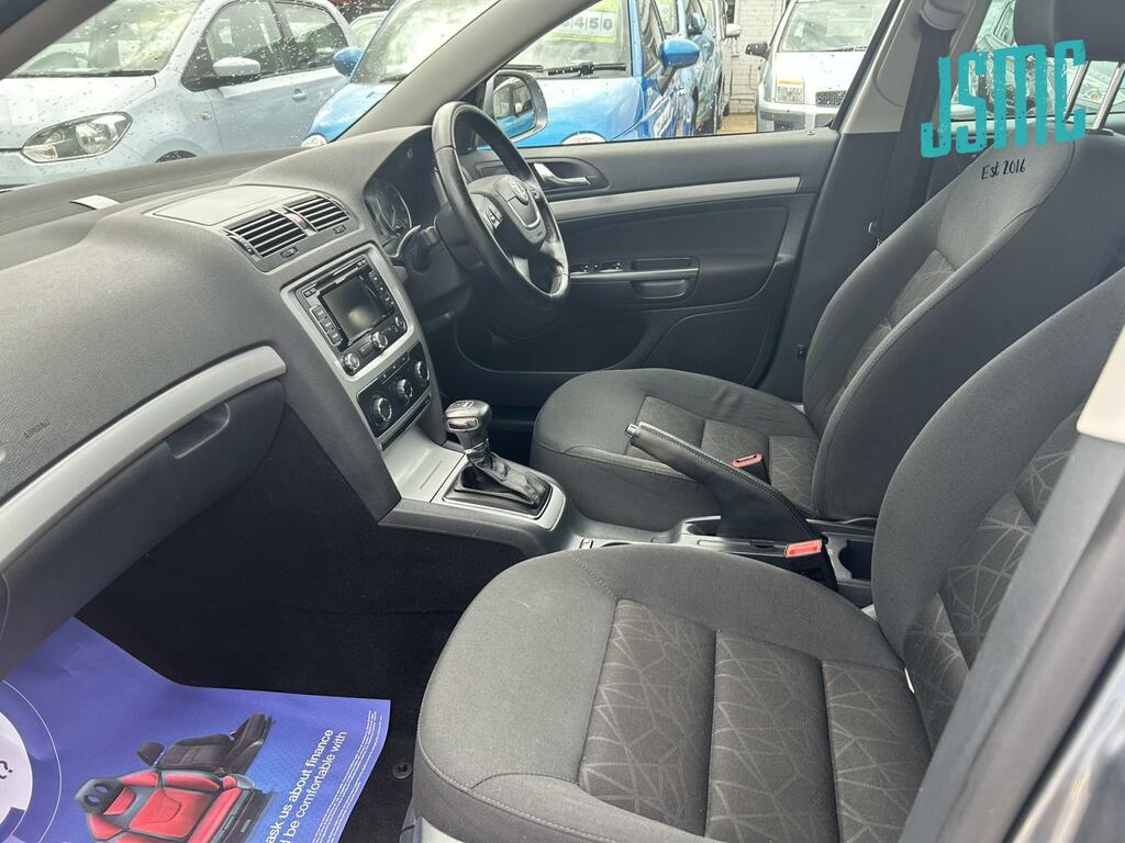 Skoda Octavia Se Grey #2