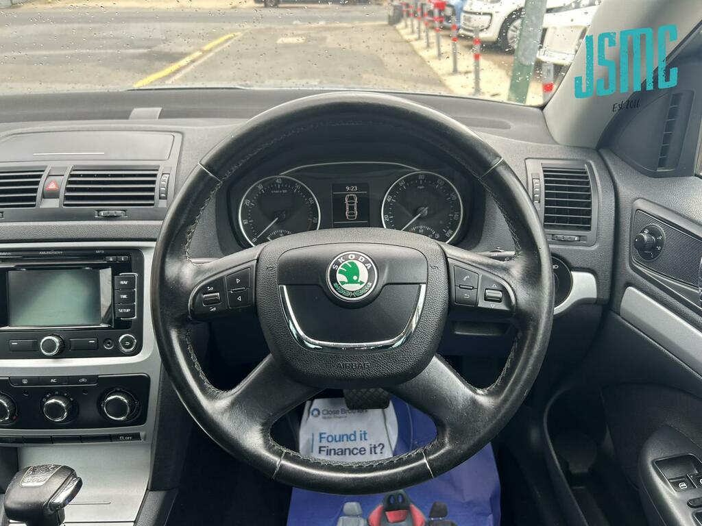 Skoda Octavia Vrs Black #15