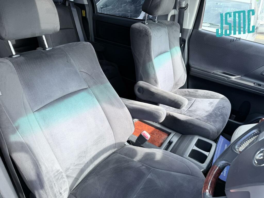 Toyota Vellfire 2.4 201160 8 Seats Mpv Ulez Silver #7