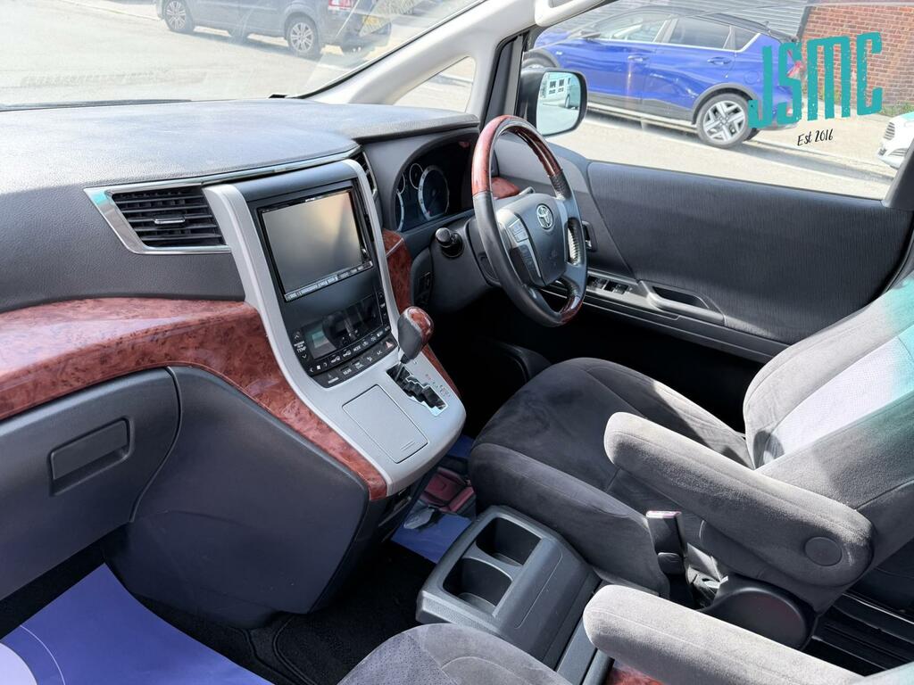 Toyota Vellfire Automatic Black #3