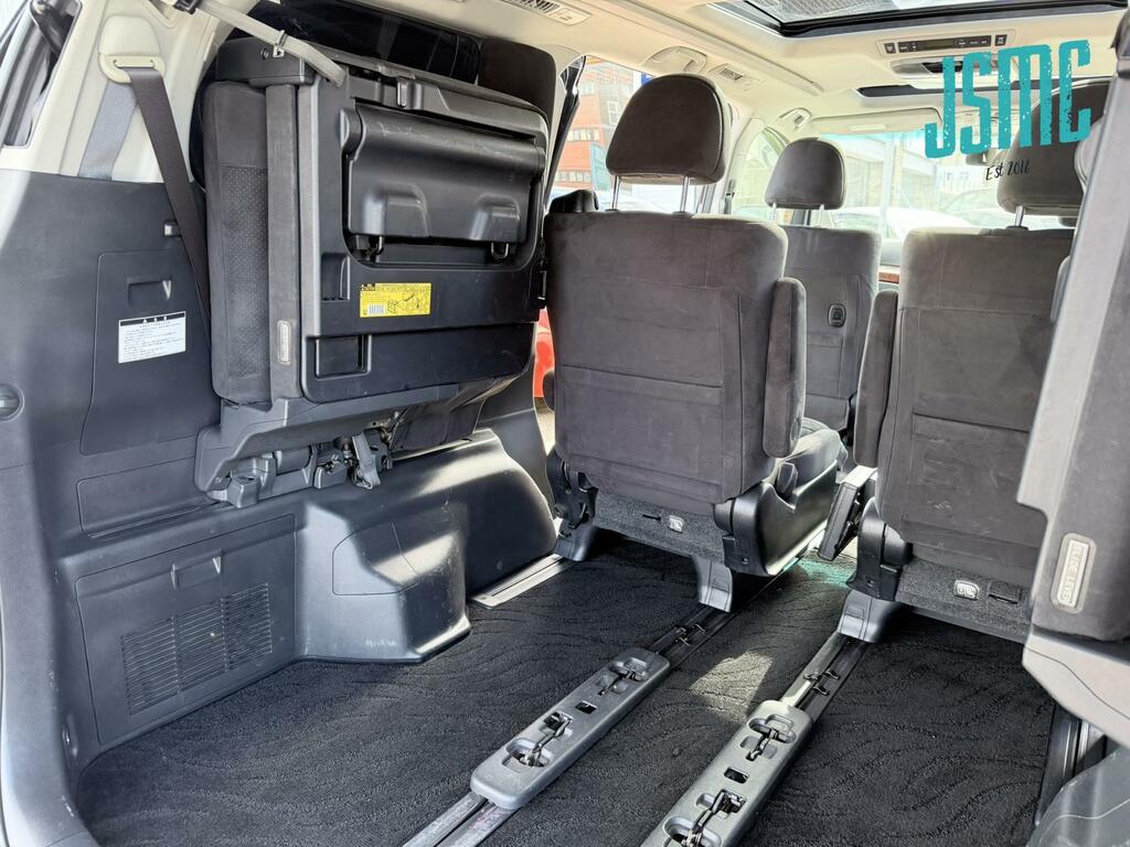 Toyota Vellfire 2.4 201160 8 Seats Mpv Ulez Silver #15