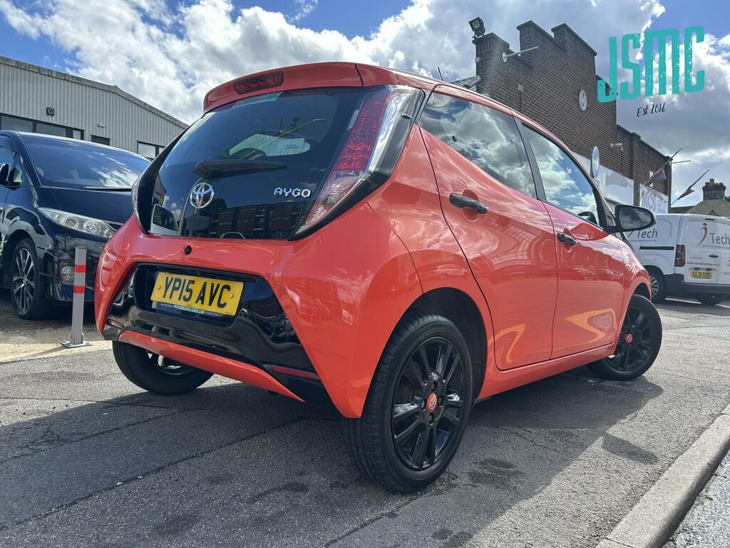 Toyota Aygo X X-pression White #36