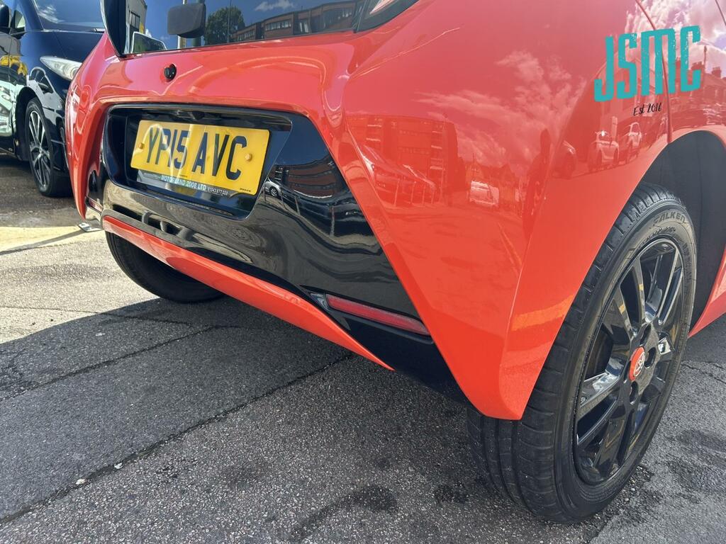Toyota Aygo X X-pression White #32