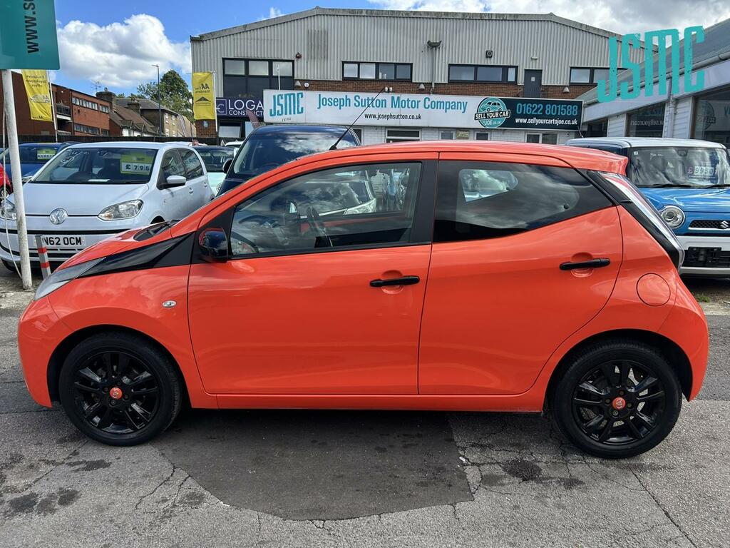 Toyota Aygo X X-pression White #17