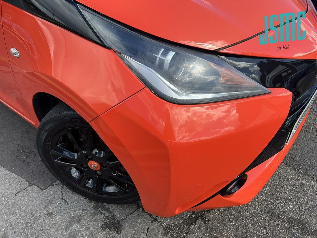 Toyota Aygo X X-pression White #33