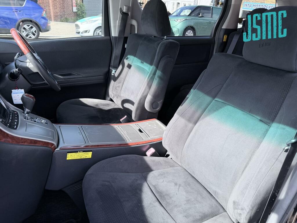 Toyota Vellfire 2.4 Black #6
