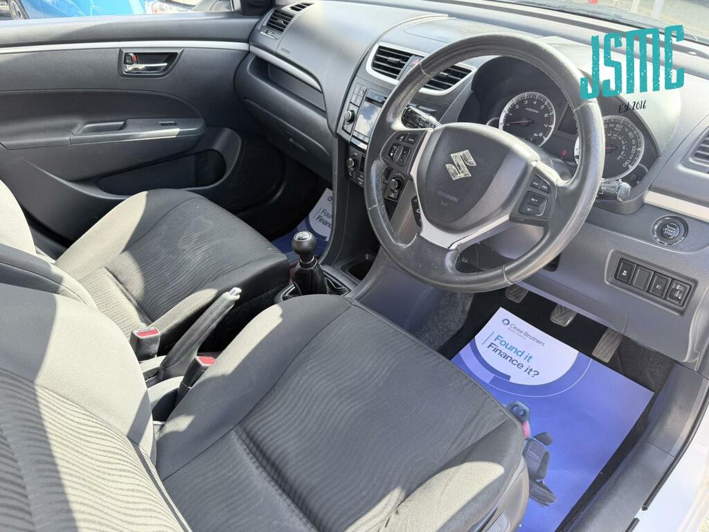 Suzuki Swift Sz4 White #4