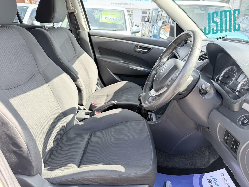 Suzuki Swift Sz4 White