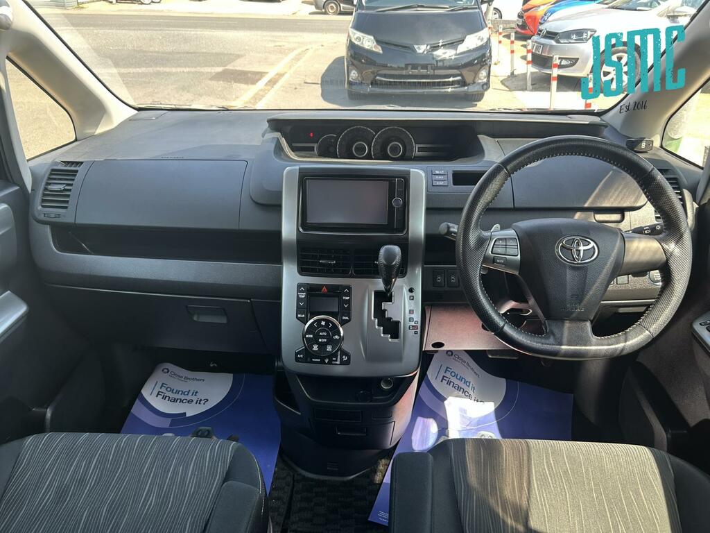 Toyota Voxy Automatic Black #5