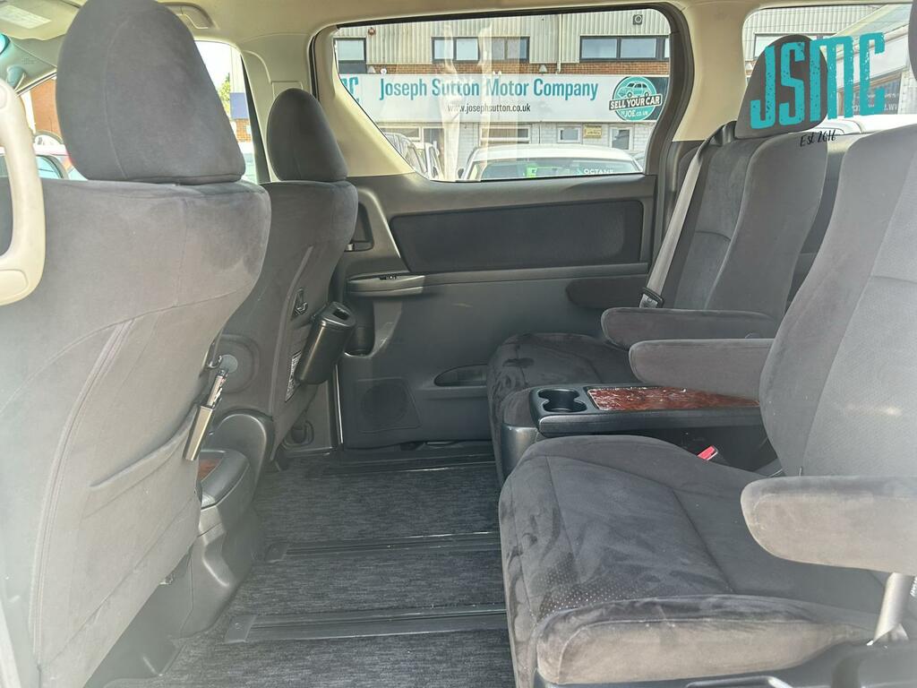 Toyota Vellfire , , Ulez Exempt , Fresh Import , 8 Sea Silver #9