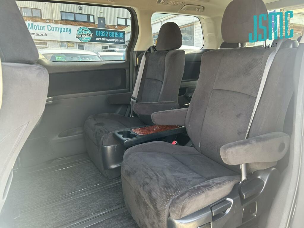Toyota Vellfire 3.5 White #6