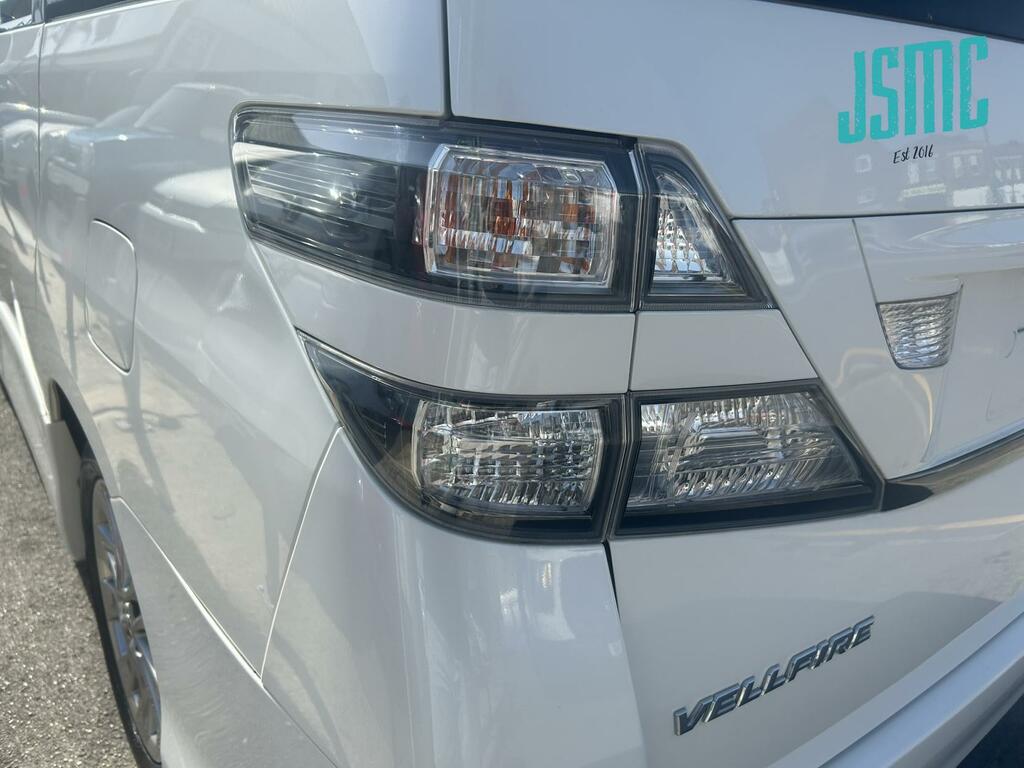 Toyota Vellfire , , Ulez Exempt , Fresh Import , 8 Sea Silver #39