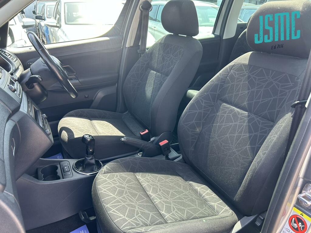 Skoda Roomster  Green #8