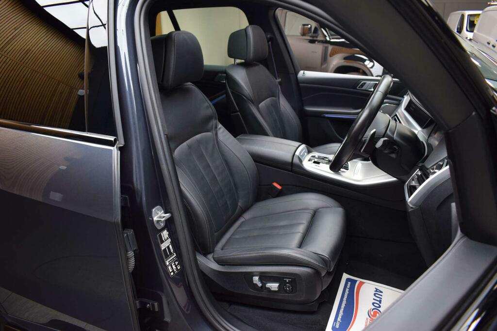 BMW X5 M M Sport White #19