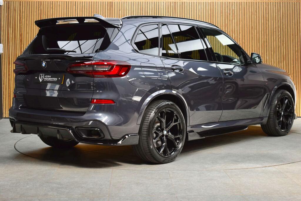 BMW X5 M M Sport White #14